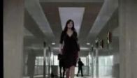 video saçını boyatmış sarışını nasıl anlarsınız